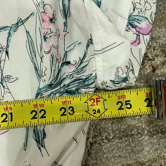 Buffalo David Bitton Floral Blouse - White and Pink - Picture 6 of 7